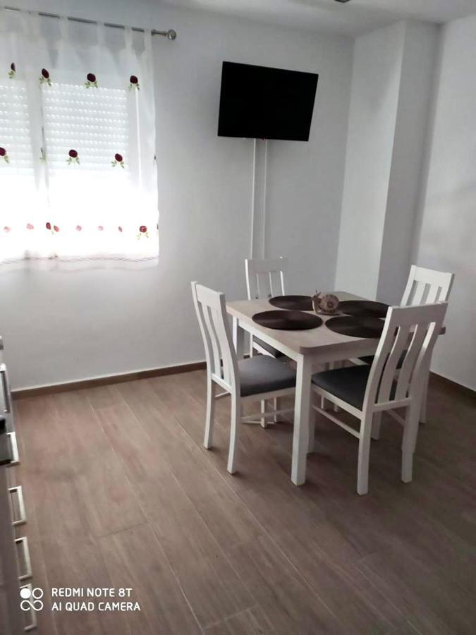 Appartamento Apartamento estudio Conil Conil De La Frontera Esterno foto